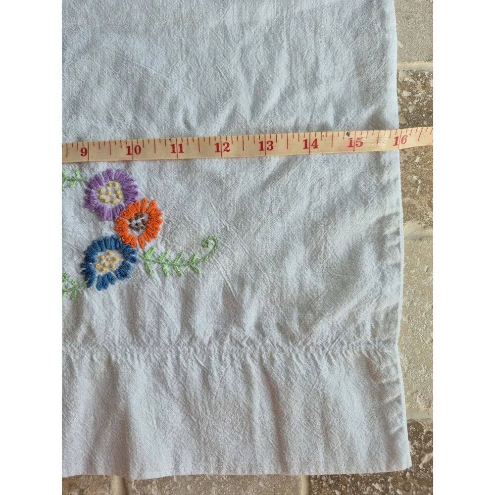 Vintage-Style Hand Embroidered Floral SINGLE Pillowcase 29.5